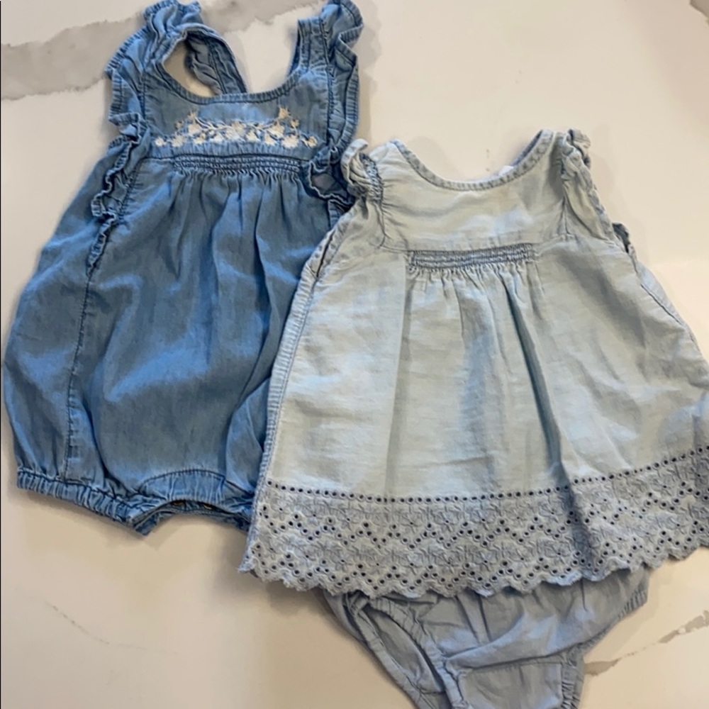 Baby gap 0-3M dress & bubble